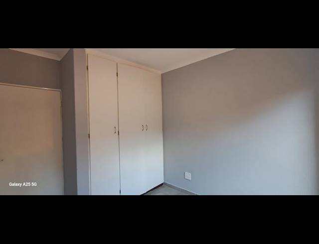 3 BEDROOM APARTMENT FOR SALE IN CHANCLIFF RIDGE